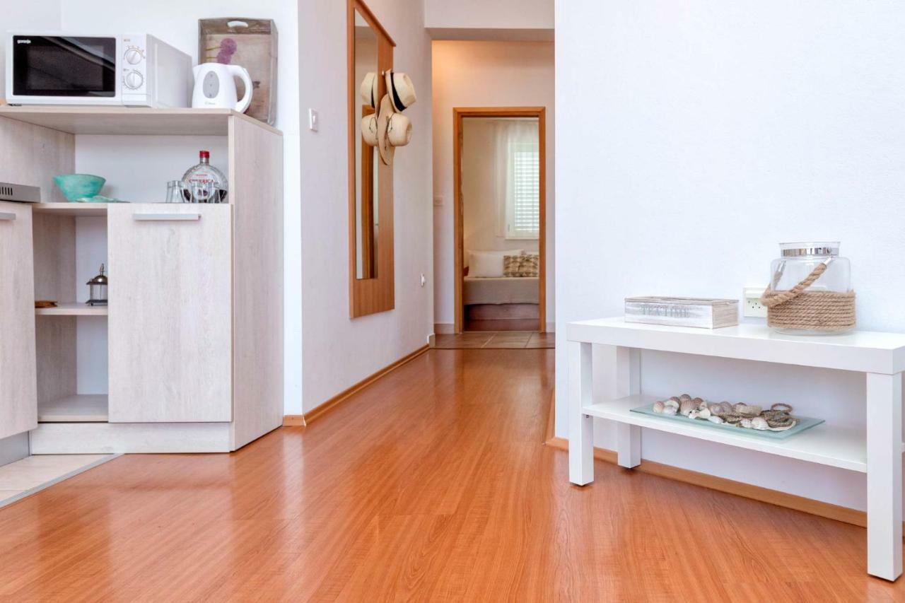 Apartma Anchor *